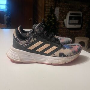 Adidas Galaxy 6 Women’s Size 6 Floral Athletic Sneakers Shoes